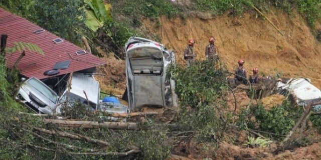 Malaysia Land Sliding