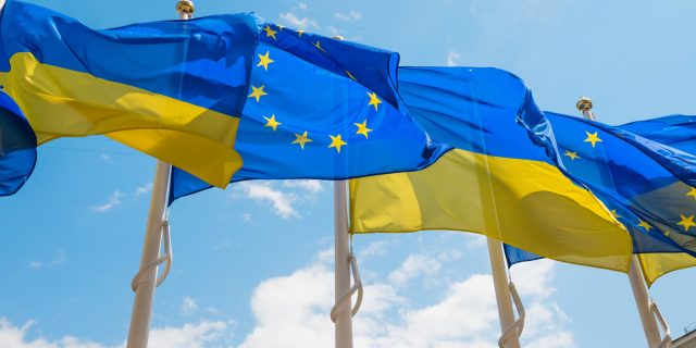 EU Ukraine Flags