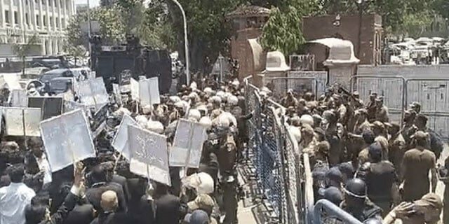 Lawyer Protest in Lahore