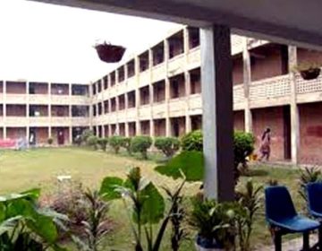 Karachi College