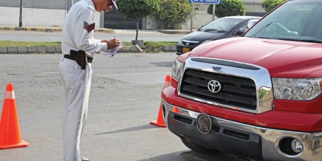 Sindh Car Without Number Plate