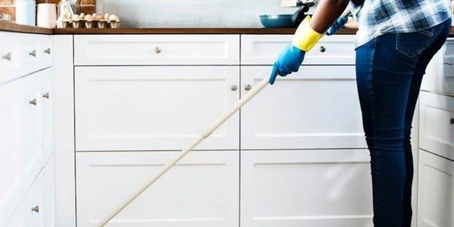 Kitchen Cleaning