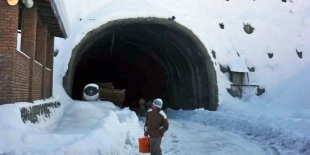Tunnel