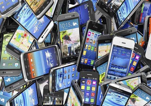 موجودہ نظام ٹیکنالوجی کے فروغ میں رکاوٹ، موبائل پر ٹیکس کمی کی سفارش