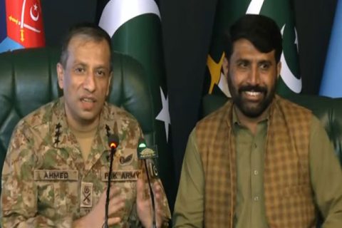 ڈی جی آئی ایس پی آر نےمحمد آصف کو میڈیا کے سامنے پیش کردیا