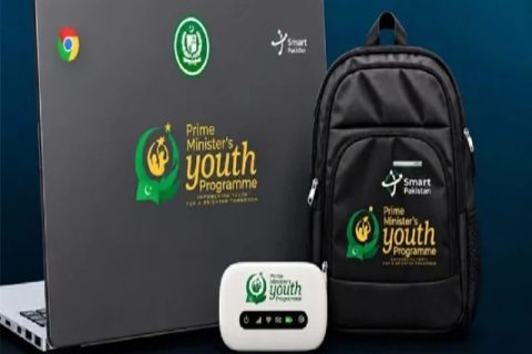وزیر اعظم کروم بک کی تصویر