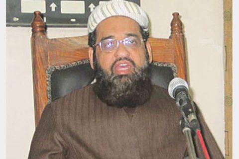 مولانا محمد حنیف جالندھری کی تقریر کے دوران لی گئی تصویر