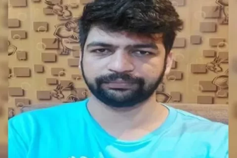 جعلی ڈاک ٹکٹ اسکینڈل میں امریکا کو مطلوب پاکستانی شہری کی فائل فوٹو